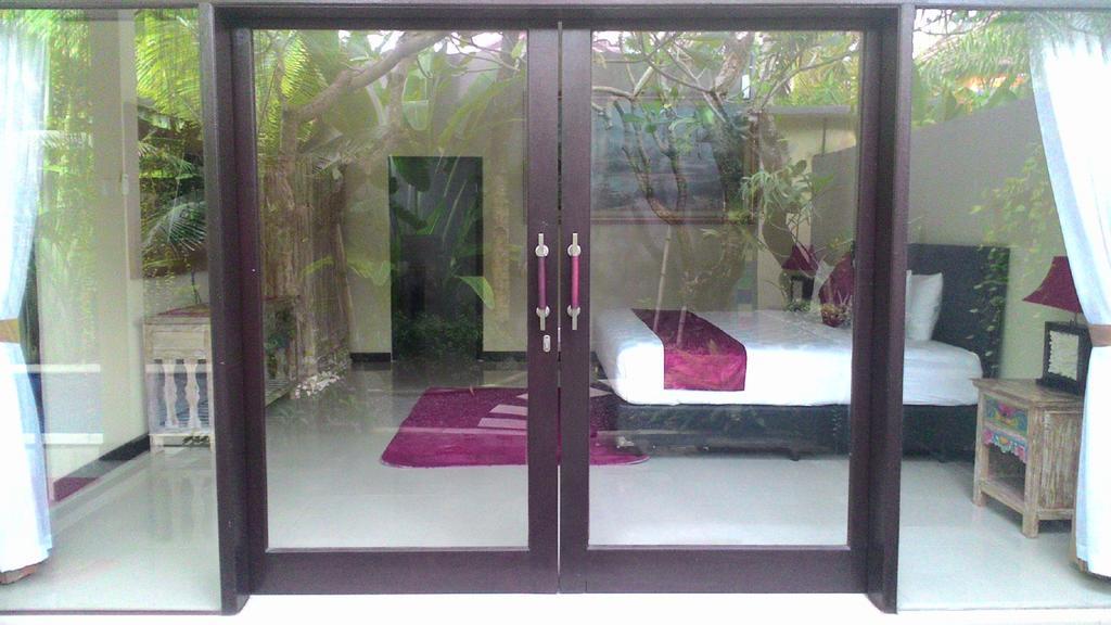 Terrace Bali Villa Nusa Dua  Exterior photo